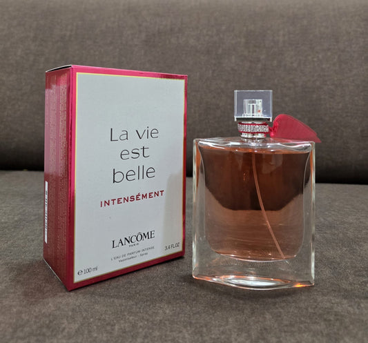 La vieest belle